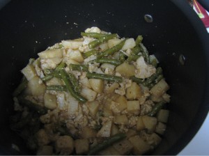 Potatoes, beans and cauliflower